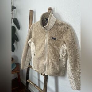 Woman’s Patagonia Synchilla Deep Pile Full Zip Fleece